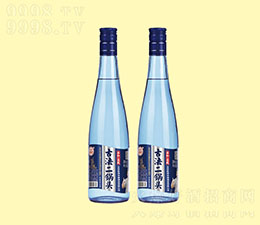 中德北京二锅头柔和蓝瓶清香型白
